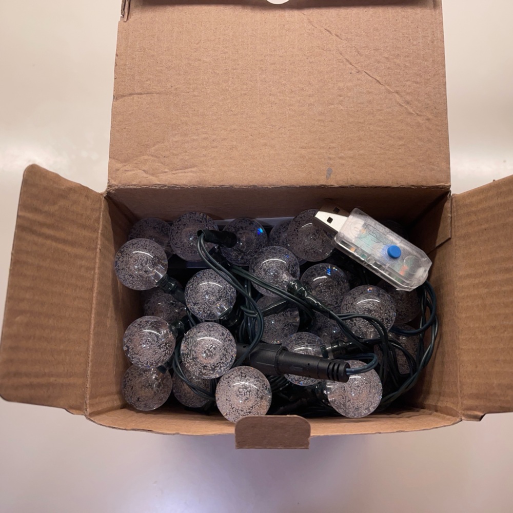 NEW 60LED Globe String Lights -Solar-& USB-Powered - Picture 4 of 4